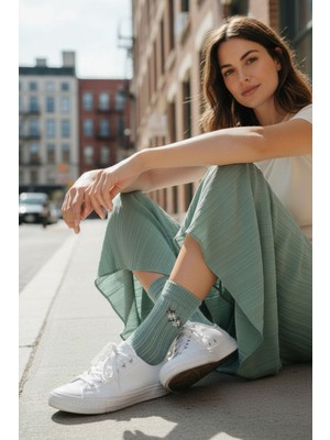 Lascaris Kadın 12’li Premium Floral Soket Çorap – Taş Işlemeli – Karışık Asorti