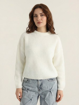 Bisiklet Yaka Oversize Kadın Triko Kazak - Beyaz