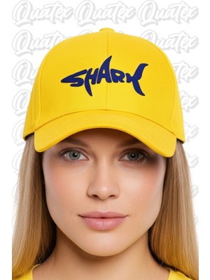 Quatex Shark Nakışlı Şapka – Sarı %100 Pamuk Gabardin Unisex Model