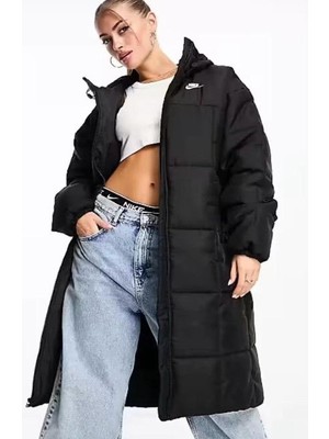 Nike Sportswear Classic Puffer Therma-Fıt Bol Kesim Kapüşonlu Kadın Parkası
