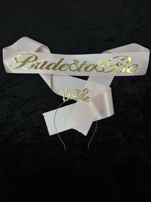 SırmalıHome 2 Parça Gold 'bride To Be' Yazılı Pudra Saten Kemer 'bride' Metal Taç Seti Bekarlığa Veda
