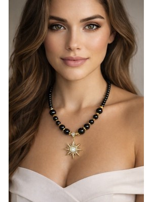 Solare Accessories Zirkon Taşlı Güneş Uçlu Siyah Inci Kolye