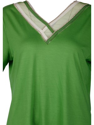 Vedi-Bb Minimalist Oversize V Yaka Kadın T-Shirt - Kısa Kol