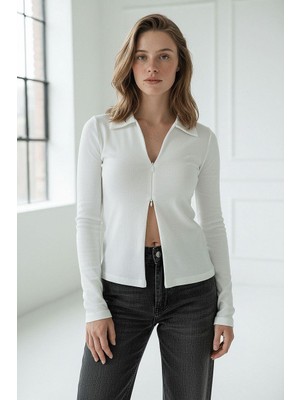 Madmext Beyaz Polo Yaka Çift Fermuarlı Slim Fit Kadın Body MG2652