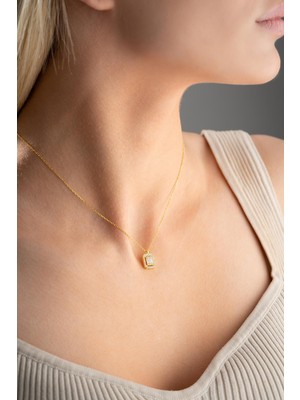 Nereze 925 Ayar Gümüş Gold Baget Zirkon Taşlı Tektaş Kolye