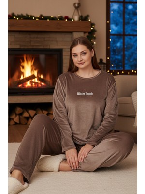 Remsa Büyük Beden Kadın Kadife Kumaş Pijama Takımı 13213-2975 Açık Kahverengi