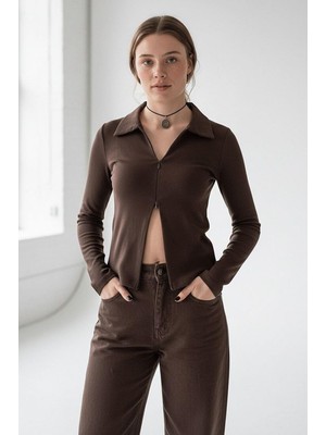 Madmext Kahverengi Polo Yaka Çift Fermuarlı Slim Fit Kadın Body MG2652