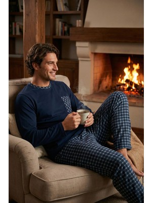 Buratti Kareli Yumuşak Dokulu Regular Fit Uzun Kollu Pijama Takımı Erkek Pijama Takımı 609611060
