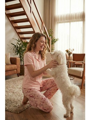 Lela Regular Fit Gömlek Yaka Kısa Kollu Pijama Takımı Bayan Pijama Takımı 65730101