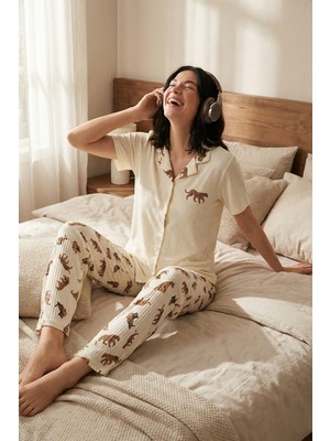 Lela Regular Fit Gömlek Yaka Kısa Kollu Pijama Takımı Bayan Pijama Takımı 65740102
