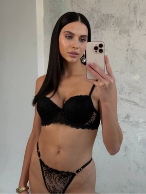 Arona Lingerie Çiçekli Brode Dantelli Destekli Sütyen Takımı B Kap A171