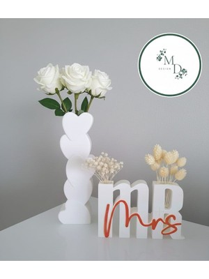 MD Design 3D Dekoratif Vazo Seti – Mr&mrs Yazılı & Kalpli Tasarım Vazo