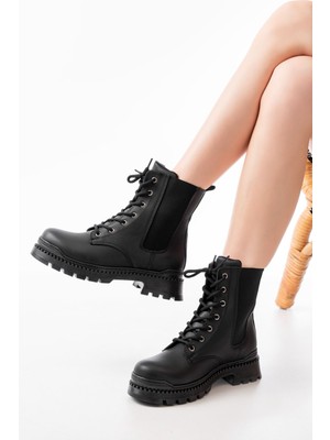 Arda Bayan Bot 2051-298 Siyah Luna Düz Topuklu Bağcıklı Lastikli Günlük Kadın Bot