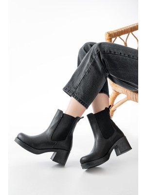 Arda Bayan Bot 5109-3056 Siyah Lastikli Kalın Topuklu Günlük Kadın Bot