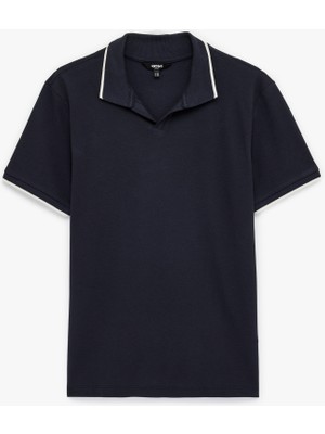 Koton Pamuklu Kısa Kollu Pike Kumaş Çizgi Detaylı Slim Fit Polo Yaka Tişört