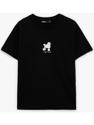 Koton Kısa Kollu Bisiklet Yaka Pamuklu Köpek Nakış Detaylı Tişört