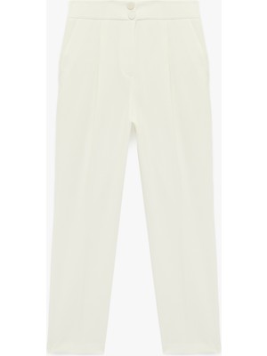 Koton Çıtçıt Düğme Detaylı Cepli Rahat Kalıp Yüksek Bel Havuç Pantolon