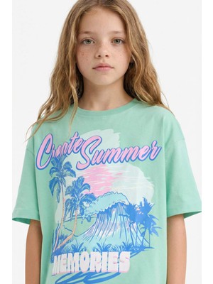 DeFacto Oversize Geniş Kalıp Bisiklet Yaka Baskılı Kısa Kollu Tişört Kız Çocuk E0356A825SM