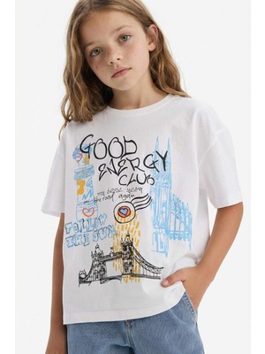 DeFacto Oversize Geniş Kalıp Bisiklet Yaka Baskılı Kısa Kollu Tişört Kız Çocuk E0356A825SM