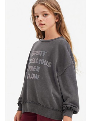 DeFacto Oversize Geniş Kalıp Bisiklet Yaka Baskılı Sweatshirt Kız Çocuk G2462A825WN