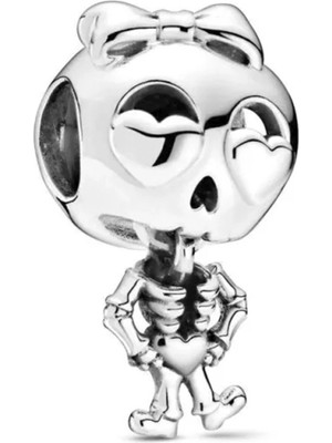 Nur Silver Sallantılı Kız Gümüş Charm NUR-BL00321