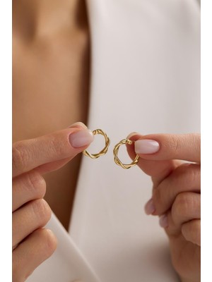 Nereze 925 Ayar Gümüş Gold Kaplama Minimal 15 mm Halka Çift Sarmal Şarnel Küpe