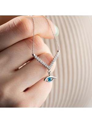 Nereze 925 Ayar Gümüş V Tasarım Nazar Göz Kolye