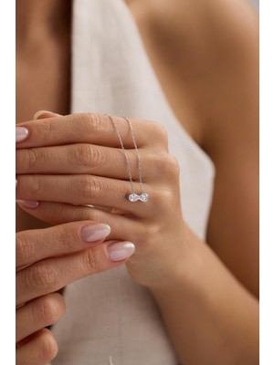 Nereze 925 Ayar Gümüş Rodyum Kaplama Minimal Tasarım Sonsuzluk Kolye