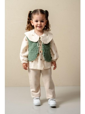 Cantoy Bohem Tarz Çiçek Desenli Müslin Bluz ve Buklet Yelekli 3'lü Bebek Takımı