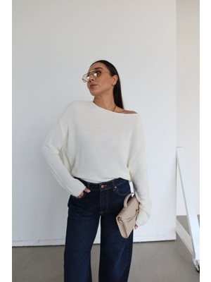 Kayık Yaka Basic Triko