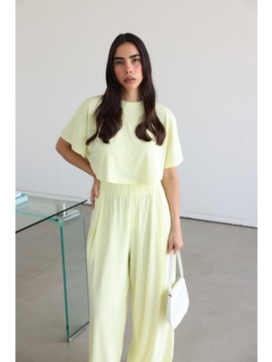 Yarasa Kol Crop Bluz