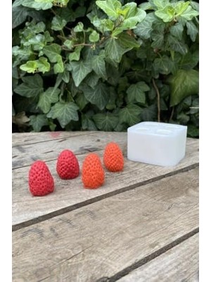 Karokstore Çilek Dörtlü Mum Kalıbı (Silikon) (2,5 x 2,5 x 3 Cm) (Küçük Süsleme Kalıbı) 1 Adet