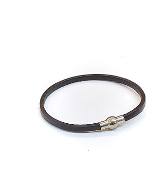 Herşey Nota Black Minimal – Siyah Deri & Altın Detaylı Erkek BILEKLIK-1395