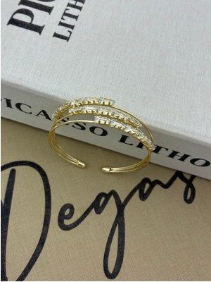 Hedef Bujiteri Gold Renkli Ayarlanabilir Üç Sıra Üçgen Zirkon Taşlı Bileklik