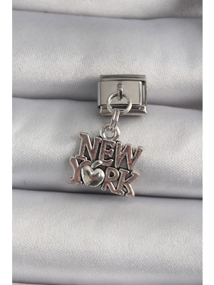 HERŞEYBURDAMODA 316L Çelik Gümüş Renk Sallantı New York Yazı Model Nomination Charm