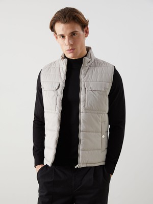 Lc Waikiki Yeni Sezon Standart Kalıp Dik Yaka Erkek Şişme Yelek