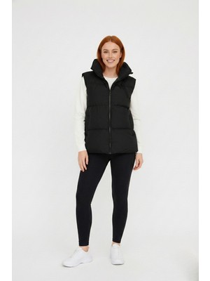 Rovebella Siyah Kapüşonlu Şişme Yelek