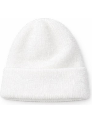 Aydın Şapkacınız Kadın Yumuşacık Akrilik Kumaş Saçaklı Tüylü Bere – Sıcak Tutucu Kışlık Şapka