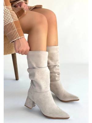 Pazarcan Titen Bej Süet Körüklü Topuklu Çizme