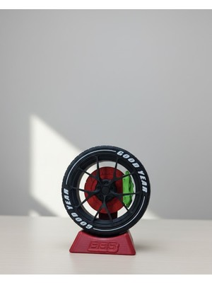 Teknomiy Araba Tutkunlarına Özel Jant Tasarımlı Ofis Masa Dekoru