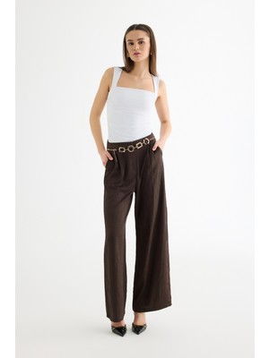 Quzu Zincir Kemerli Bol Paça Saten Pantolon Kahverengi
