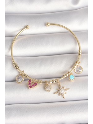 Pazarcan Pirinç Gold Renk Zirkon Taşlı Sallantı Kutup Yıldız Figür Inci Detay Charm Kadın Bileklik - TJ-BB68