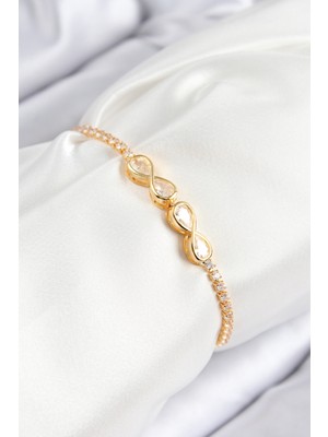 İntora Pirinç Zirkon Taşlı Sonsuzluk Model Gold Renk Asansörlü Kadın Bileklik - TJ-BB7721