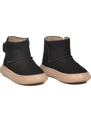 Walkway 823760 B Cırtlı Siyah Bebek Bot