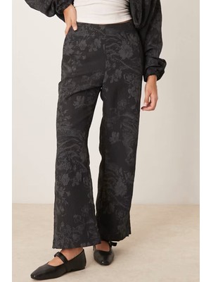 Nike Sportswear Collection Jacquard Tracksuit Bottoms Kadın Jakarlı Fermuarlı Bel ve Paçalı Eşofman Altı Siyah