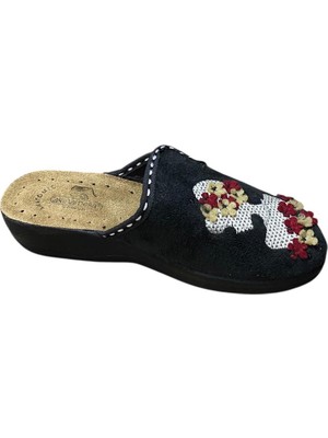 Güven Kundura Kadın Az Dolgulu Yünlü Işlemeli Ev Terliği