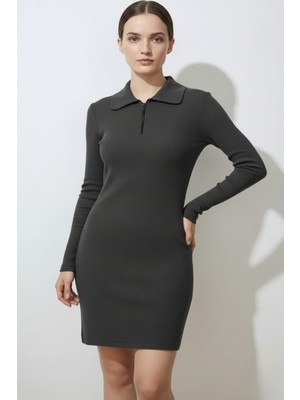 Beta Moda Hub Kadın Fermuarlı Polo Yaka Gri Elbise