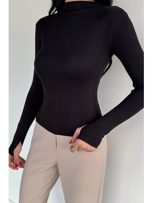 Gülseli Kadın Dik Yaka Parmak Geçmeli Likralı Body Bluz P-00020271