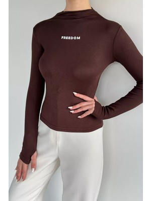 Gülseli Kadın Ön Baskılı Likralı Bluz P-00020272