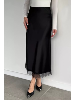 Gülseli Kadın Dantel Detaylı Saten Etek P-00020266